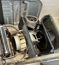 東涌冷氣機深層清洗-冷氣漏水-冷氣加雪種-東涌龍記 67231005